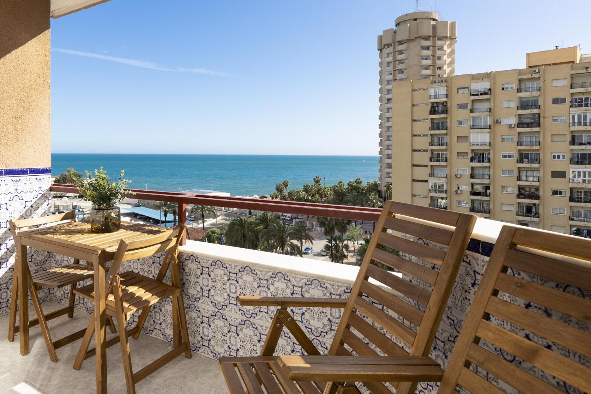 Beachfront Apartment With Terrace And Seaviews Fuengirola Exterior foto